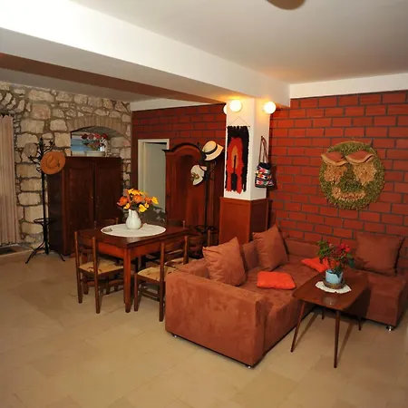By The Sea Sutivan, Brac - 22771 Apartment