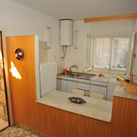 Apartment By The Sea Sutivan, Brac - 22771 *