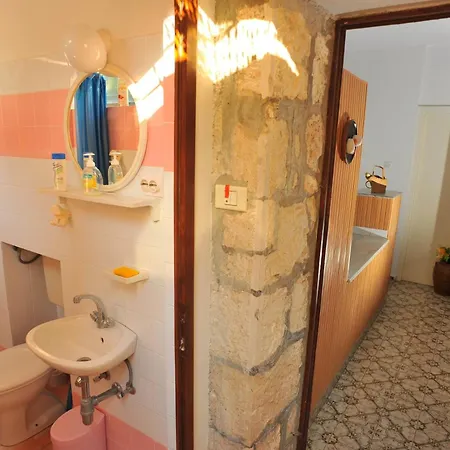 By The Sea Sutivan, Brac - 22771 Apartment *
