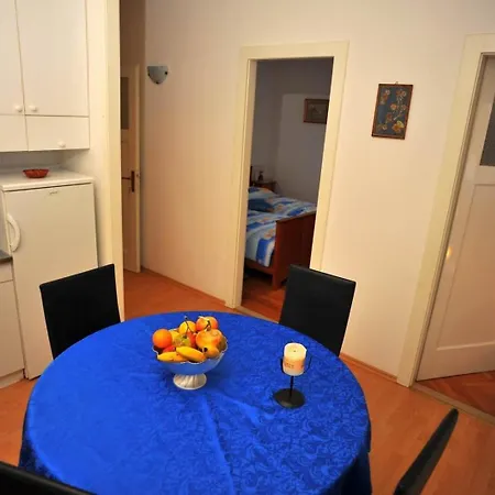 Apartment By The Sea Sutivan, Brac - 22771