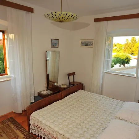 By The Sea Sutivan, Brac - 22771 Apartment Supetar